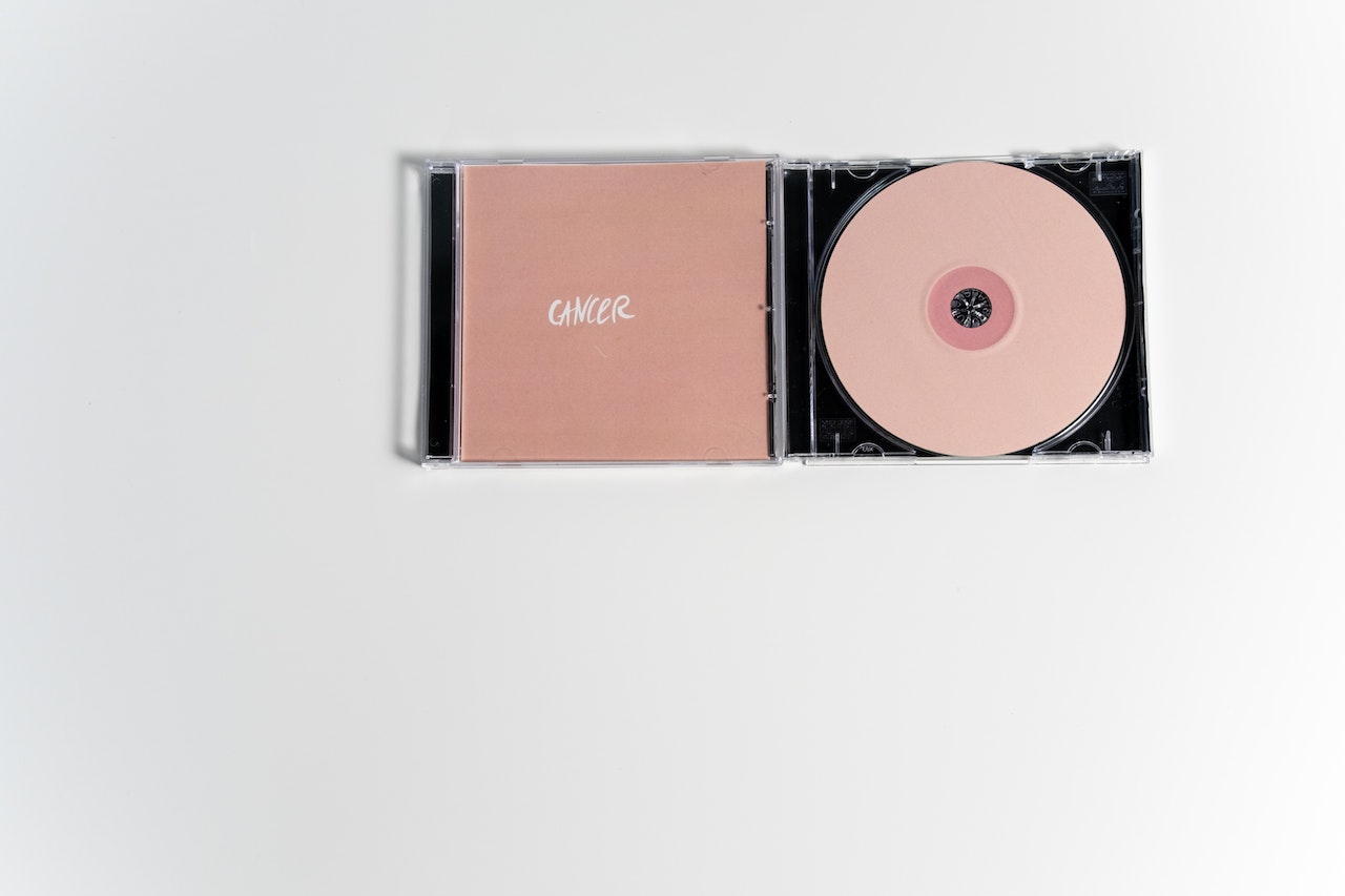 Pink CD-R is kept in good conditions and will last as long as it is only possible